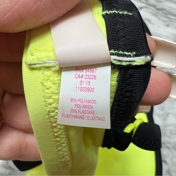 Victoria’s Secret Swim Color Block Bikini Top - Picture 7 of 7